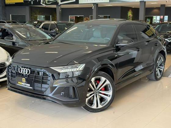 AUDI Q8 3.0 TFSI GASOLINA PERFORMANCE QUATTRO TIPTRONIC AUDI Q8 3.0 TFSI GASOLINA PERFORMANCE QUATTRO TIPTRONIC